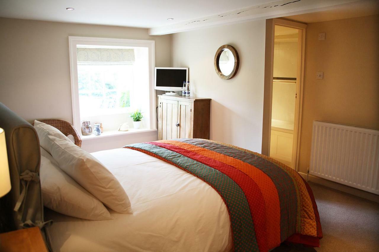 Bed and Breakfast The Scott Arms Кингстон Экстерьер фото