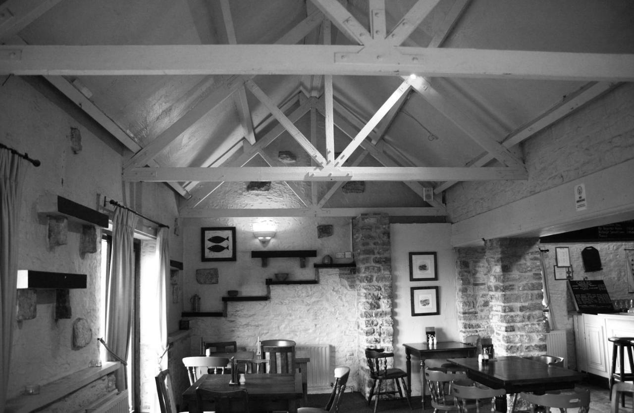 Bed and Breakfast The Scott Arms Кингстон Экстерьер фото